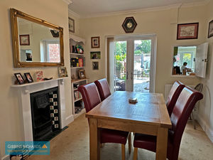 Dining Room- click for photo gallery